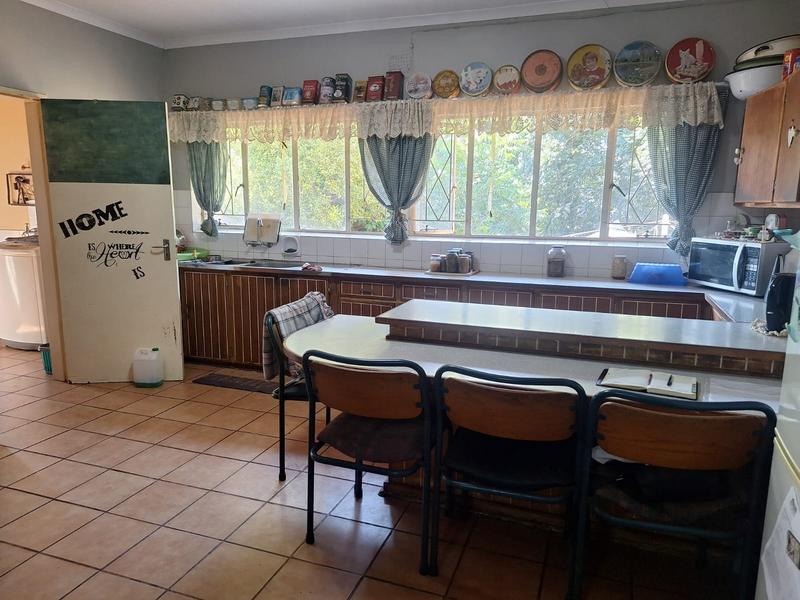 4 Bedroom Property for Sale in Roosheuwel North West